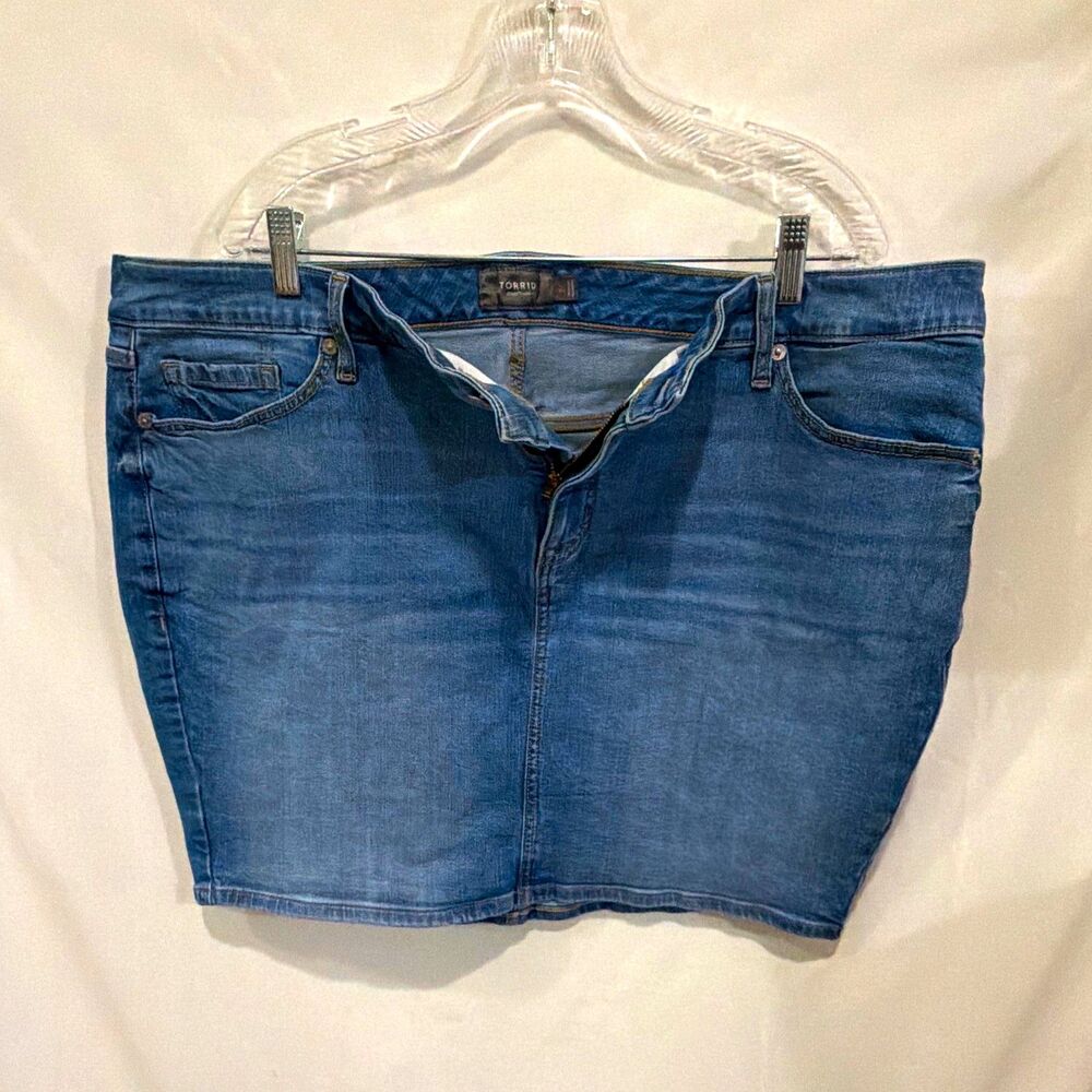 Torrid Blue Denim Jean Skirt Size 22 Plus Size #FeelTheFit Classic Wash